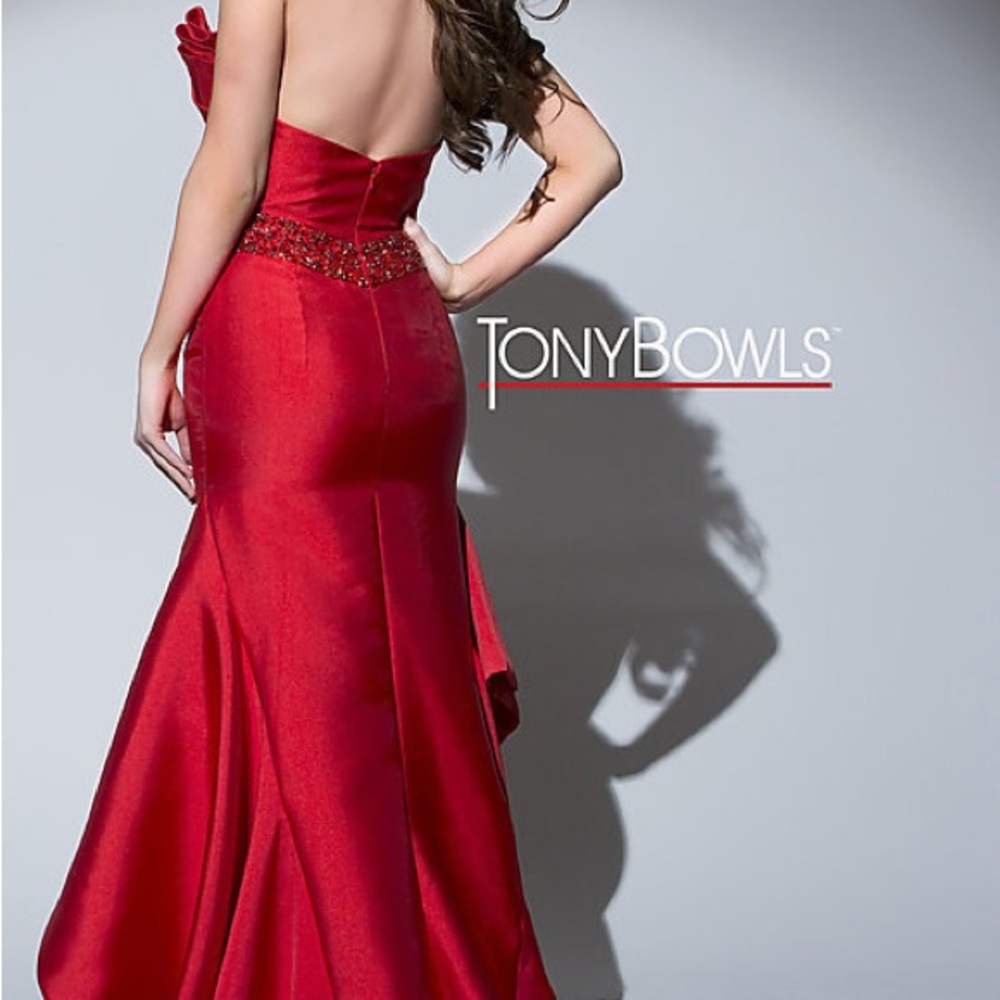 Tony Bowls Size 6 Red Gown - Picture 7 of 8
